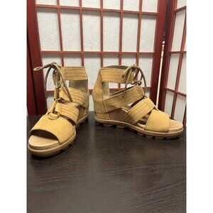 Sorel Joanie II Tan Nubuck Leather Lace Up Wedge Lug Gladiator Sandals (EUC) 8